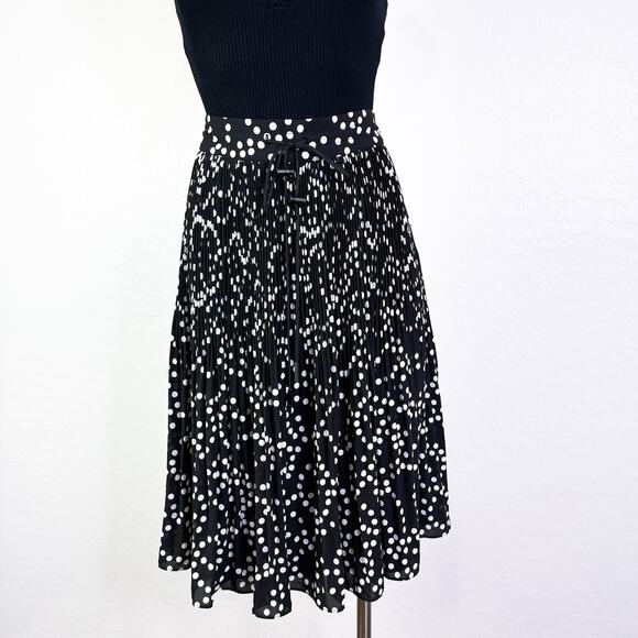 Karl Lagerfeld Polka Dot Pleated Circle A-Line Knee Length Skirt Black Sz 4 NWT - Picture 11 of 11